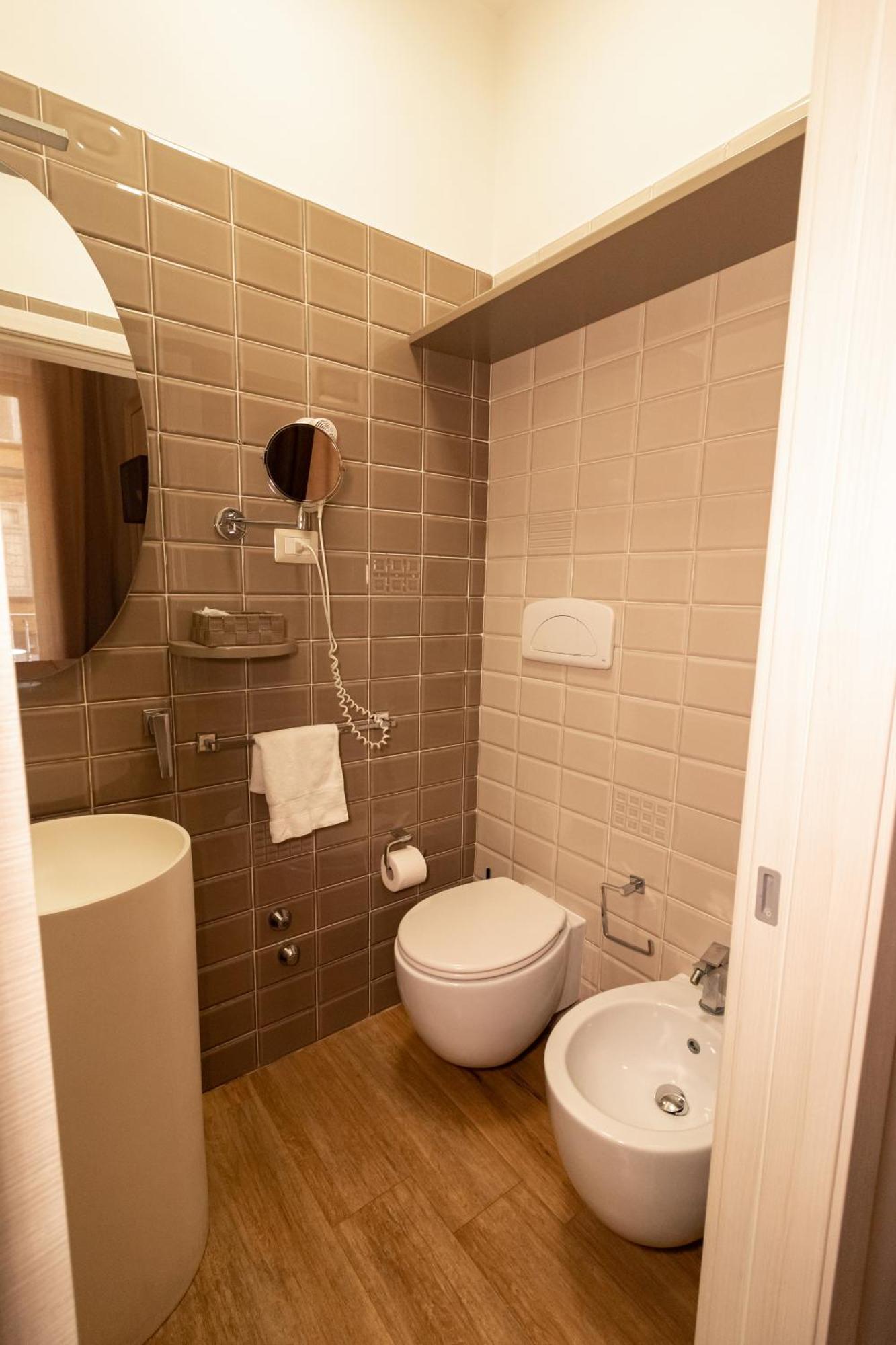 Duomo Luxury Suites ナポリ エクステリア 写真