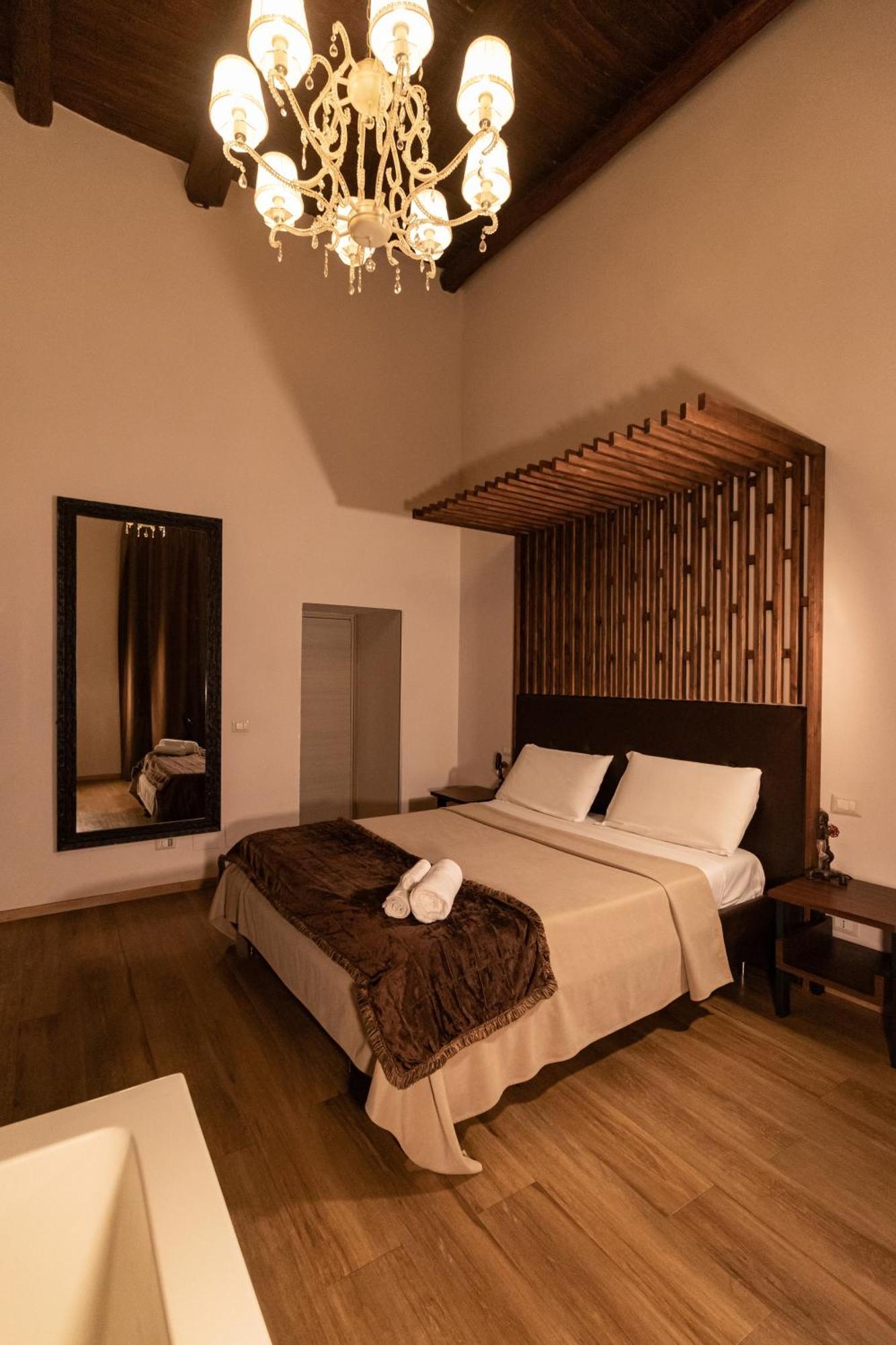 Duomo Luxury Suites ナポリ エクステリア 写真
