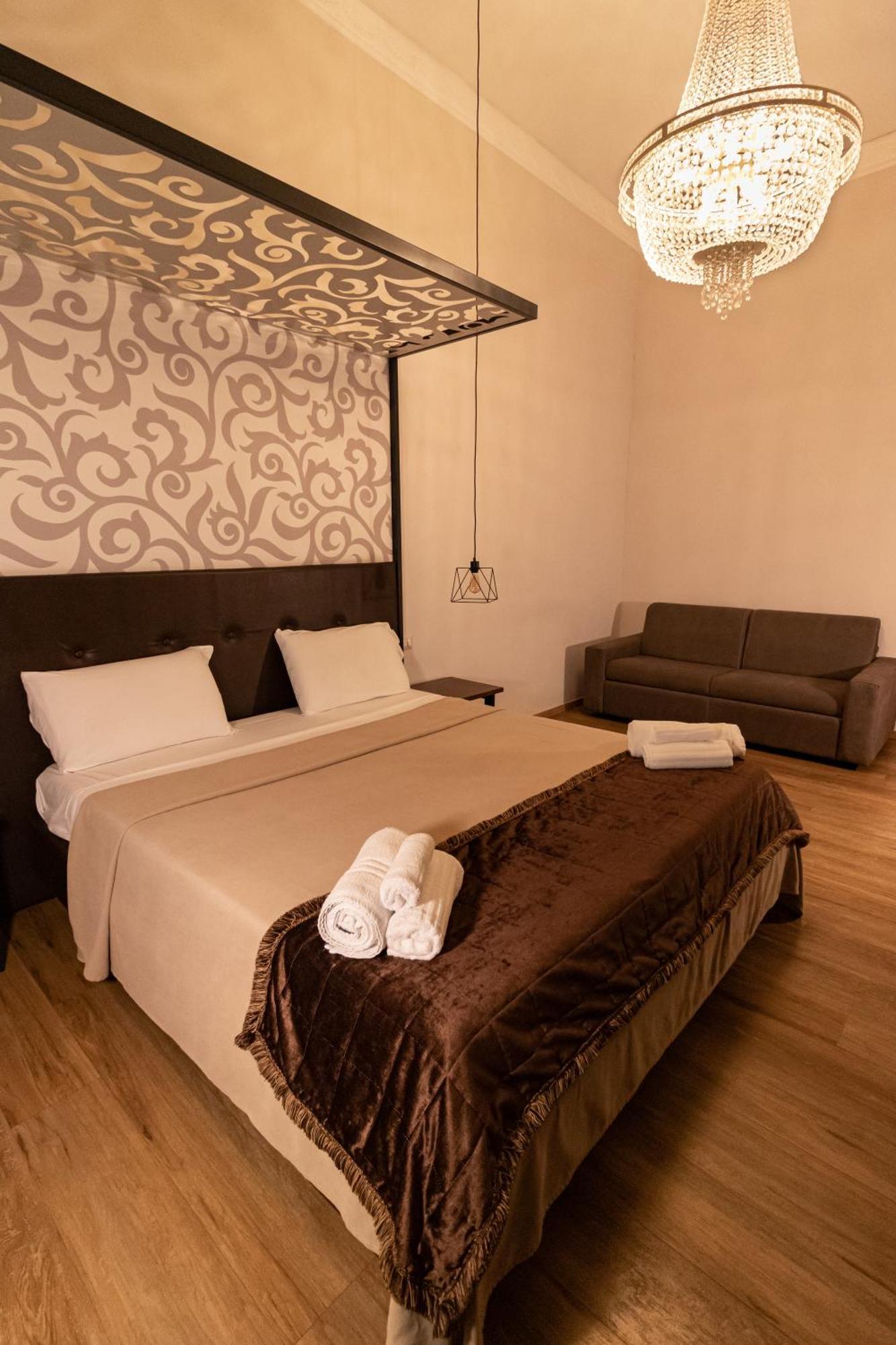 Duomo Luxury Suites ナポリ エクステリア 写真