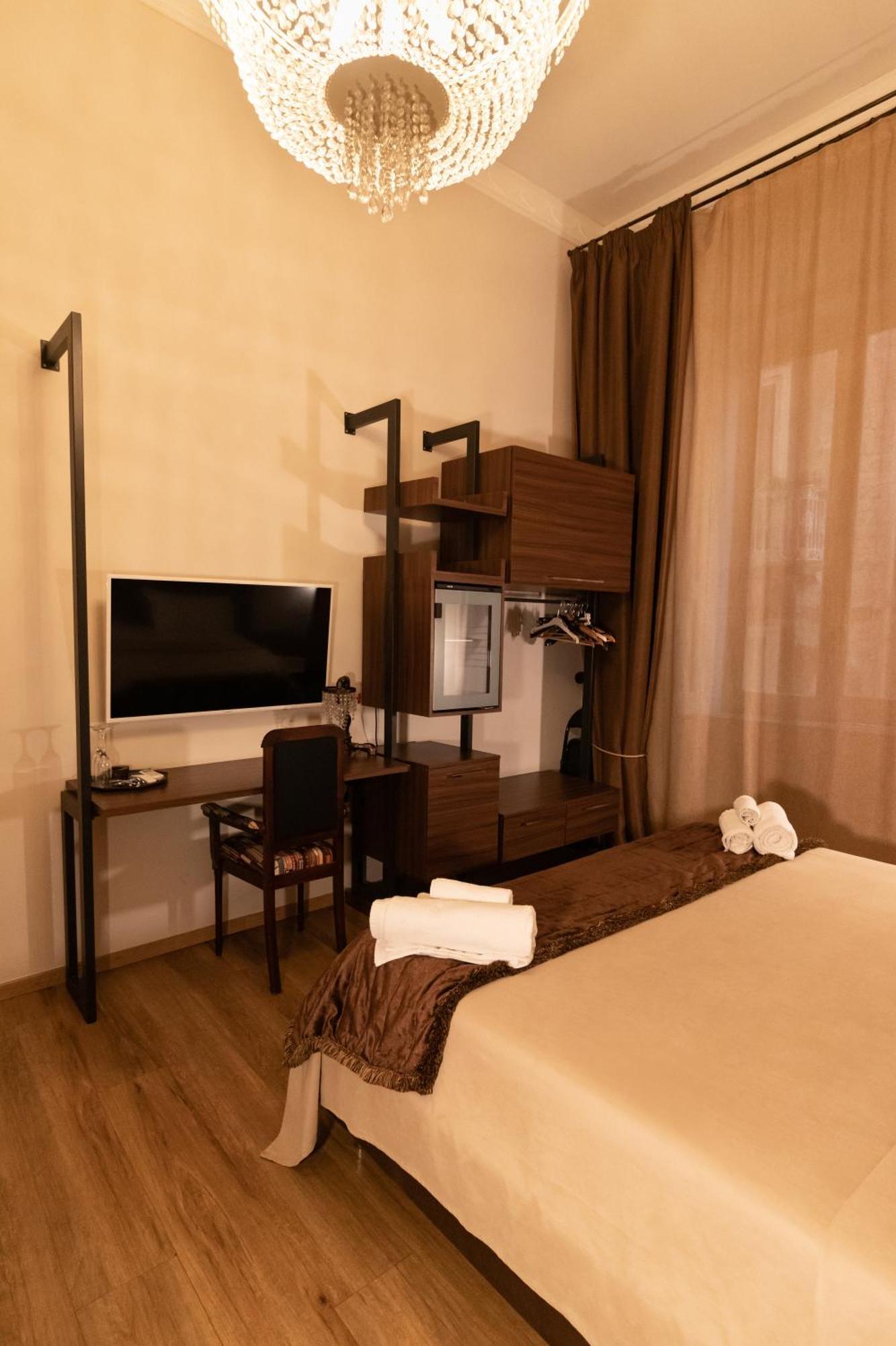 Duomo Luxury Suites ナポリ エクステリア 写真