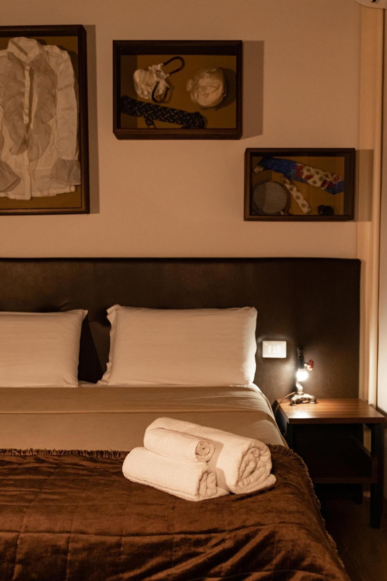 Duomo Luxury Suites ナポリ エクステリア 写真
