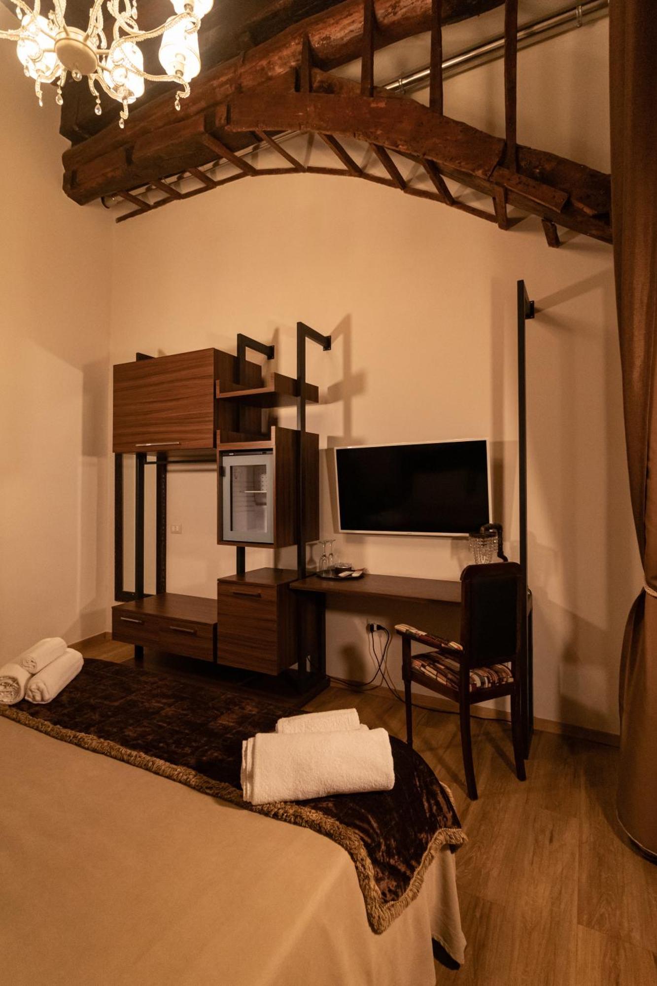 Duomo Luxury Suites ナポリ エクステリア 写真