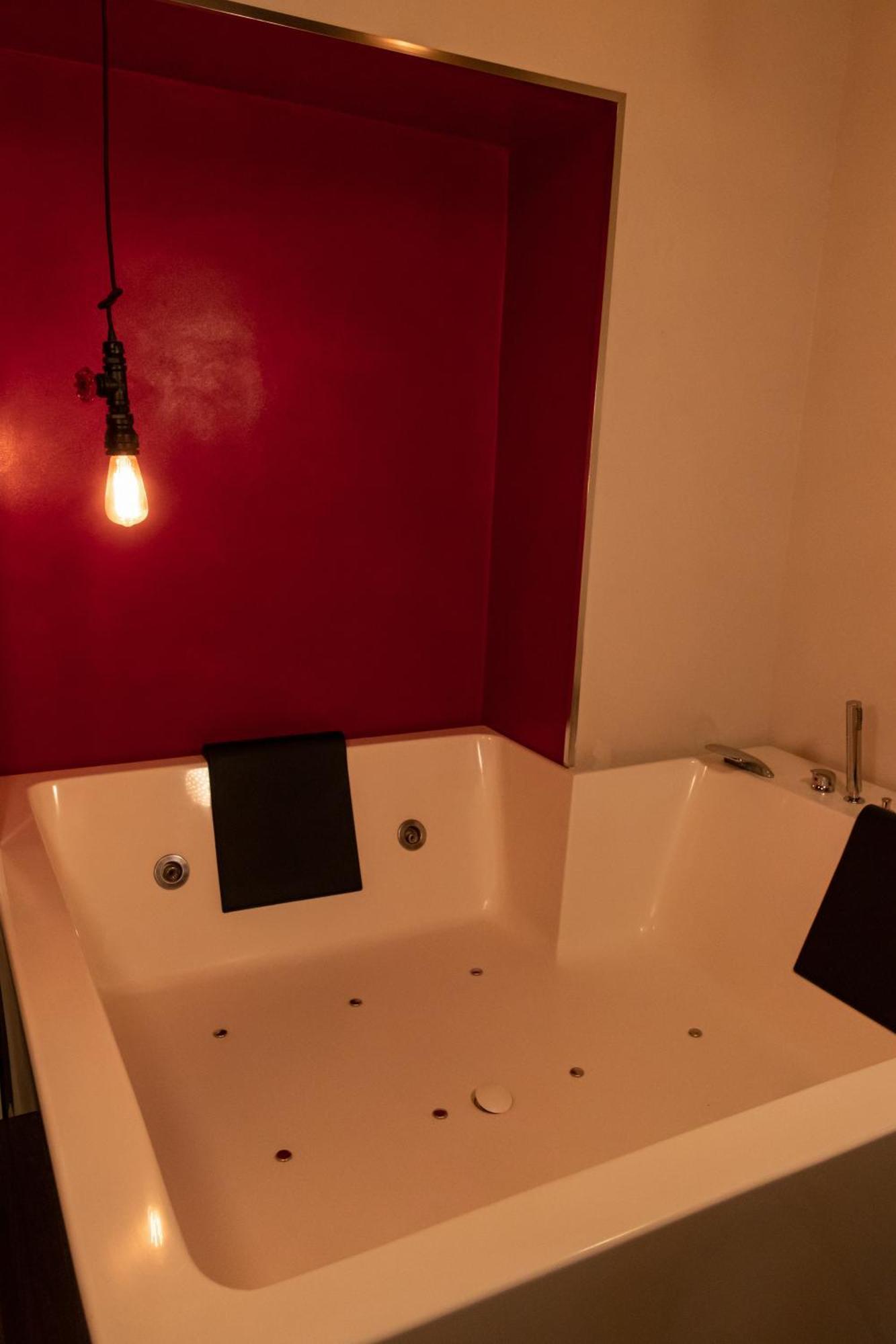 Duomo Luxury Suites ナポリ エクステリア 写真