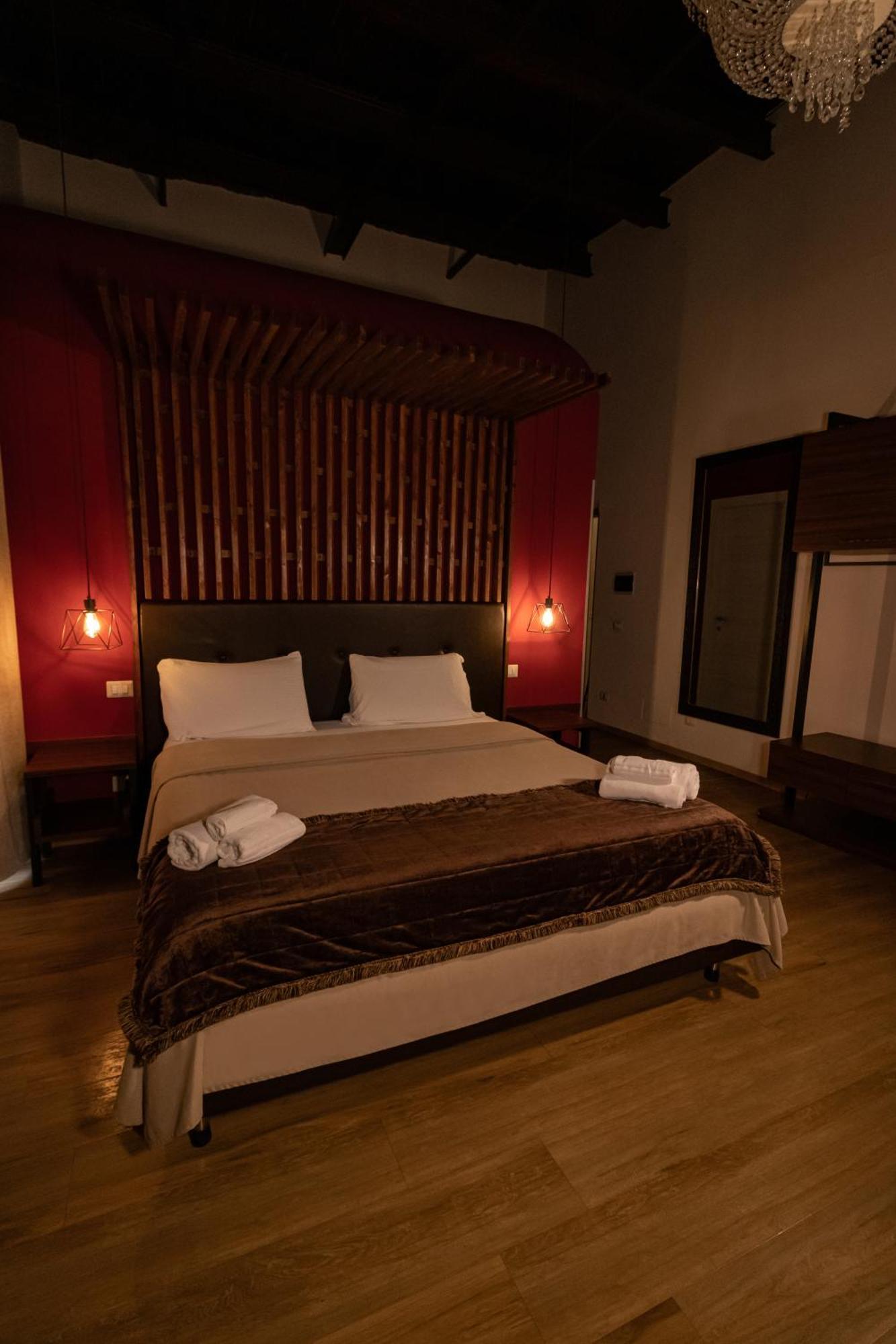 Duomo Luxury Suites ナポリ エクステリア 写真